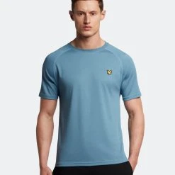 Lyle And Scott Core Raglan 2023 6 Lyle And Scott Core Raglan 2023 -winter gloves shop Core Raglan Nebula 2 1